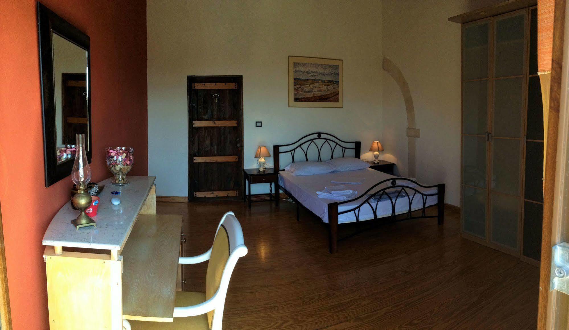 Villa Ermis - The Cretan Castello Kástellos Exteriör bild